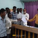अरे,वाटेला नाही फाटा !! म्हणुन चक्काजामच्या हेलपाटा !!