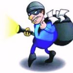 मार्डी येथे धाडसी चोरी,तीन दुकाने फोडली