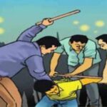 करणवाडी फाट्याजवळ ठेकेदार व सहकाऱ्यांकडून तरुणाला मारहाण