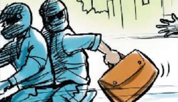 फिस्की जंगलात थरारक दरोडा!