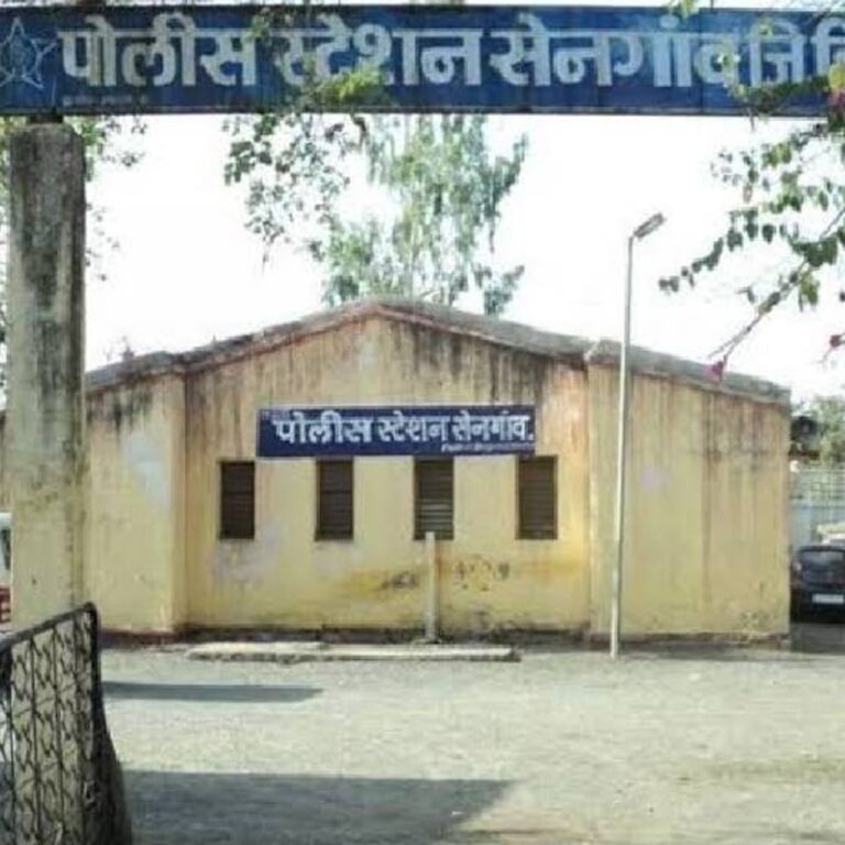 सेनगाव पोलिसांनी अवैध वाळू वाहतूक करणारे टिप्पर पकडले:दोन जणांवर गुन्हा दाखल; 7.10 लाख रुपयांचा मुद्देमाल जप्त