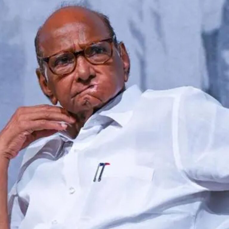 शरद पवारांना होती काँग्रेस अध्यक्षपदाची ऑफर!:राष्ट्रवादीच्या काँग्रेसमध्ये विलीनीकरणाच्या चर्चेदरम्यान मोठा खुलासा, राजकीय चर्चांना उधाण