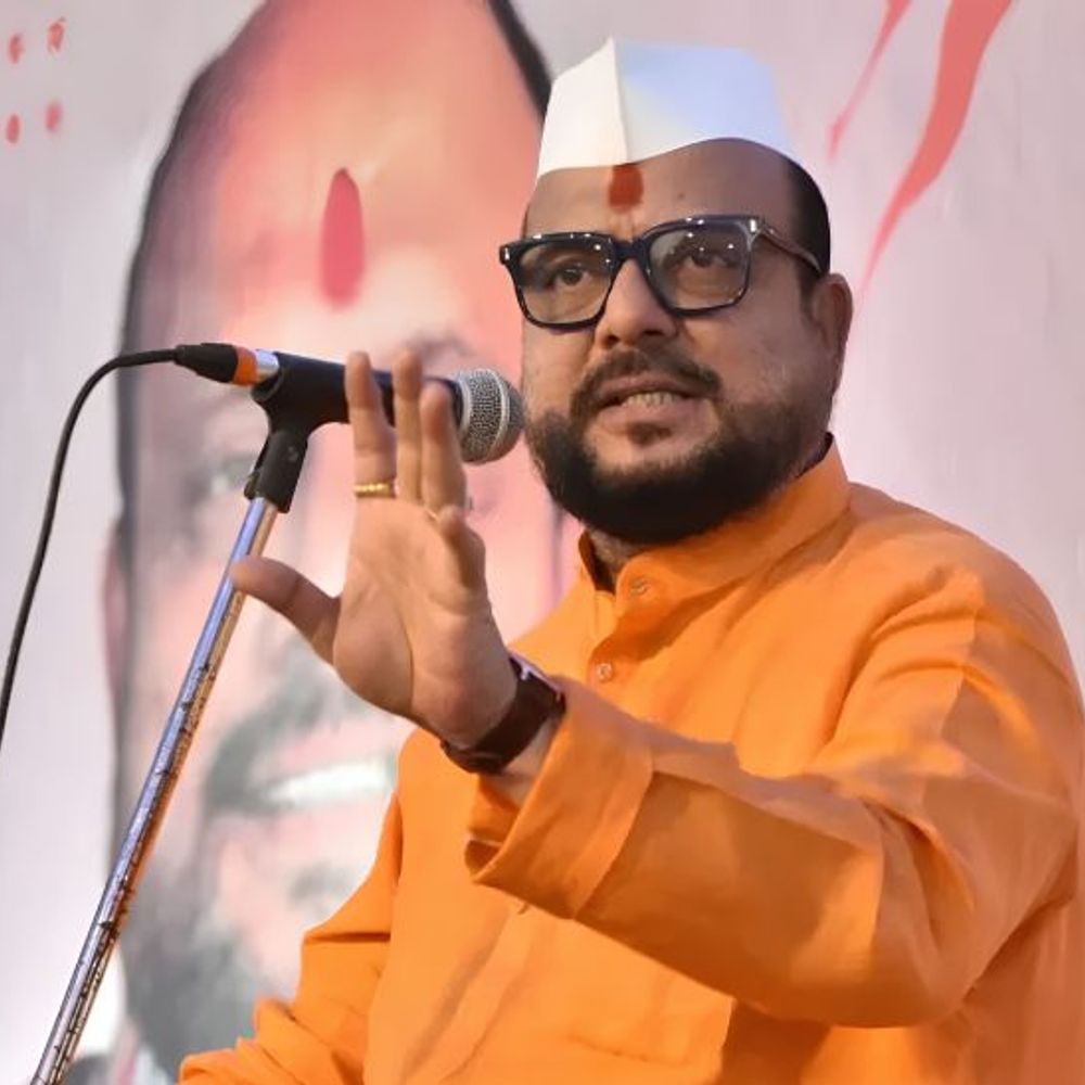मुलाला उमेदवारी न मिळाल्याने गुलाबराव पाटील नाराज:शायरीच्या माध्यमातून व्यक्त केली खदखद, म्हणाले- ‘नसीब में होगा तो उचलकर आयेगा…’
