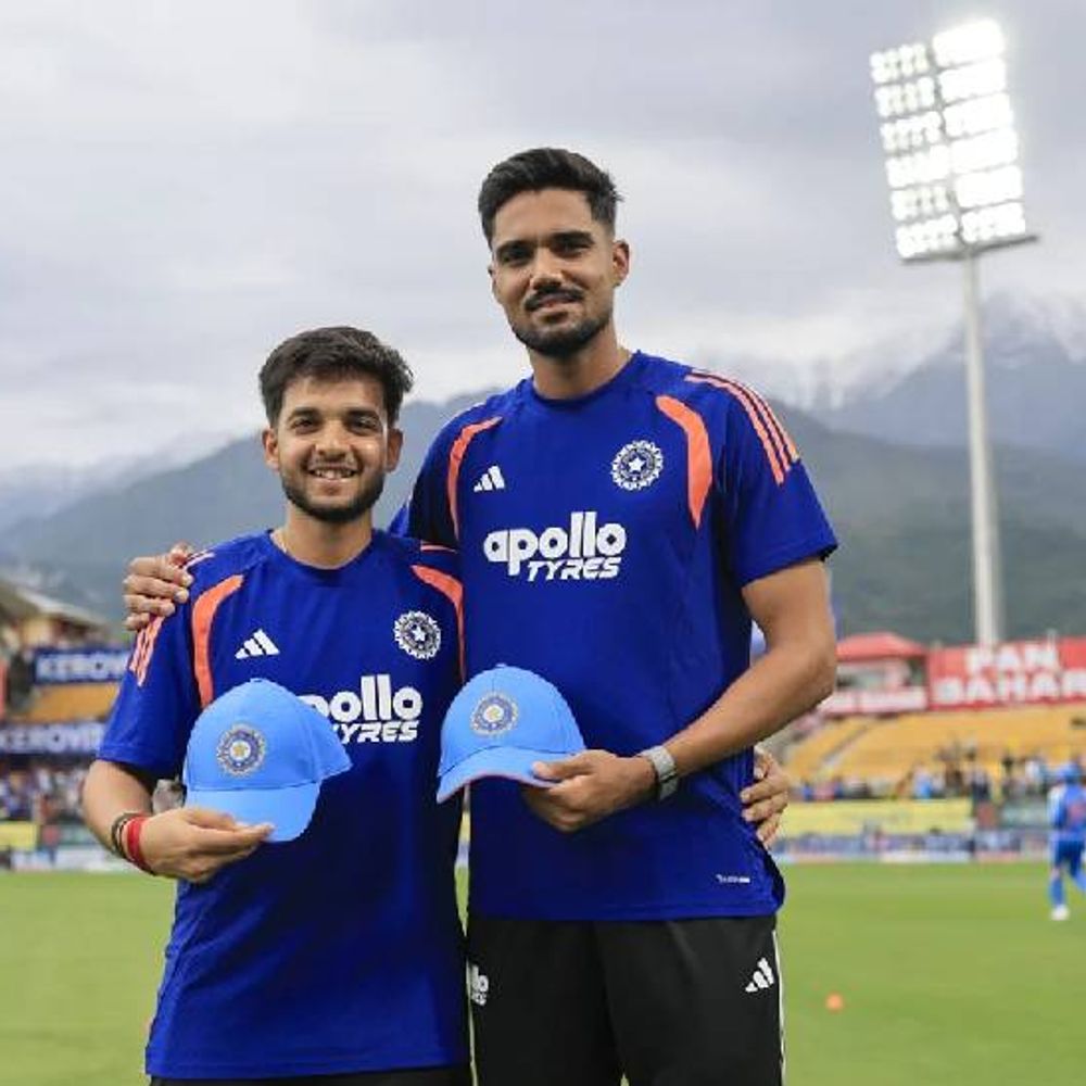 6.5 फूट उंचीचा गुरनूर भारतातील तिसरा सर्वात उंच खेळाडू:पदार्पणाच्या वनडेमध्ये 27 धावा देऊन 3 बळी घेतले; वडिलांना त्याने बास्केटबॉल खेळावा असे वाटत होते